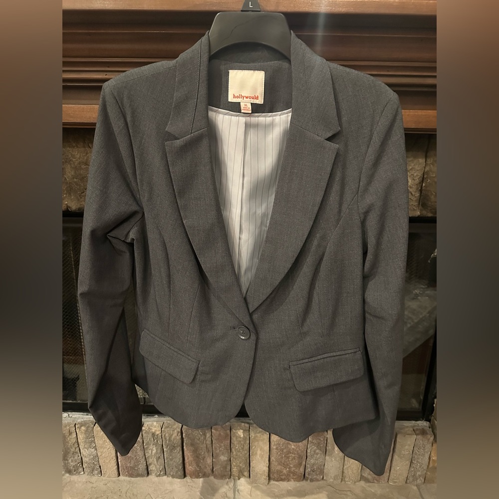 Hollywood XL gray jacket worn once